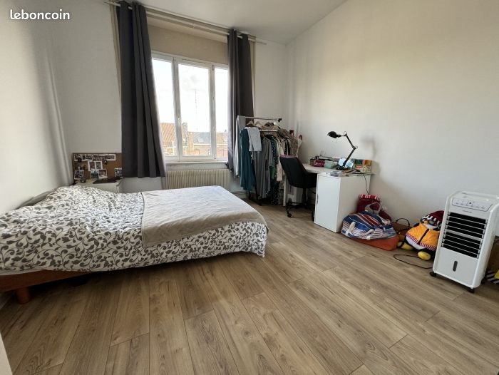 Appartement à louer, 74m², Lille