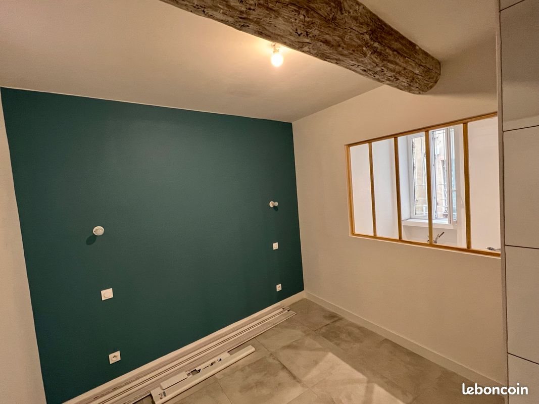 Appartement à louer, 40m², Nîmes