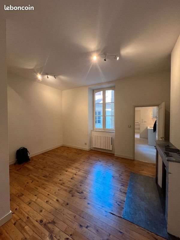 Appartement à louer, 35m², Roanne