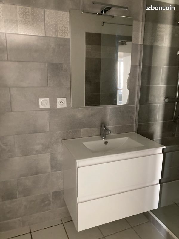 Appartement à louer, 45m², Grignan