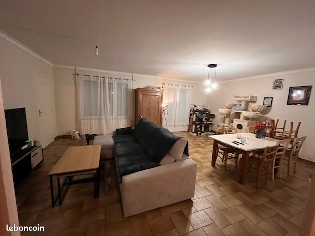 Maison à louer, 135m², Jazeneuil