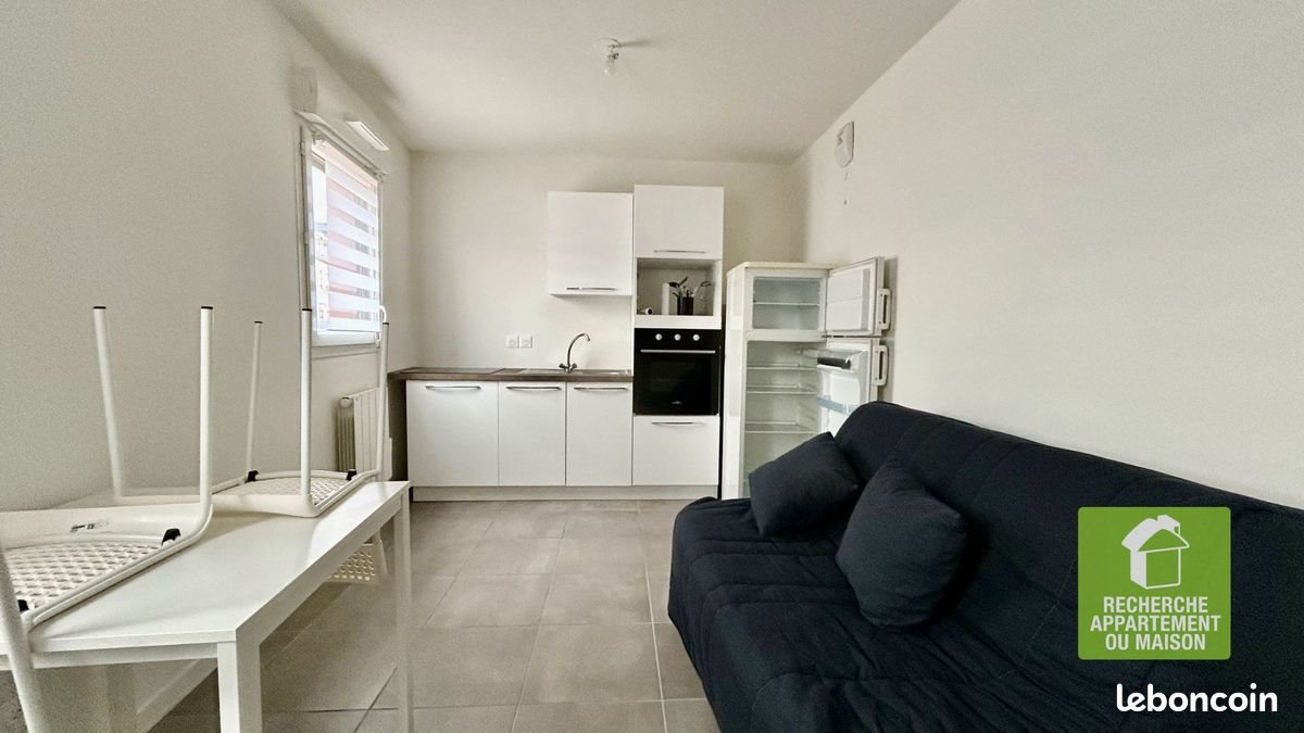 Appartement à vendre, 24m², Pont-de-Chéruy