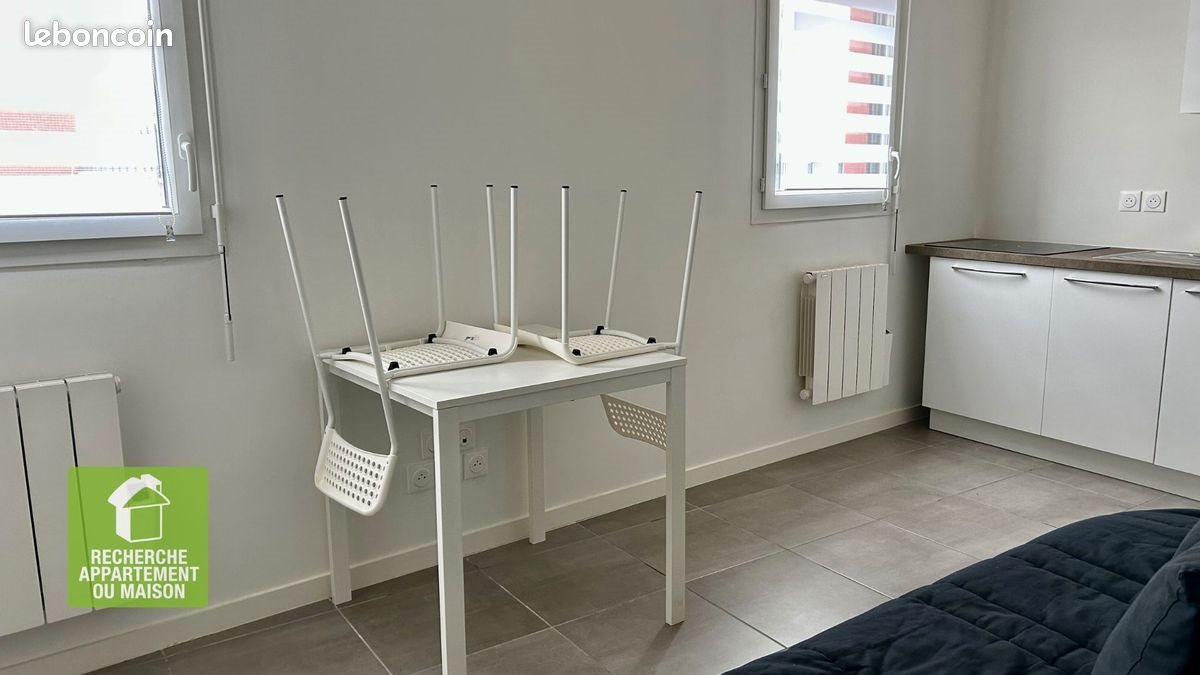 Appartement à vendre, 24m², Pont-de-Chéruy