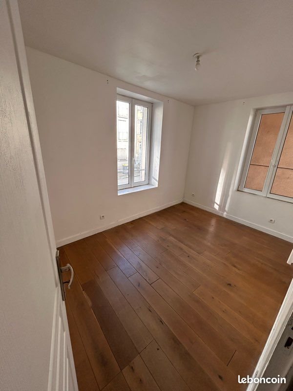 Appartement à louer, 67m², Meulan
