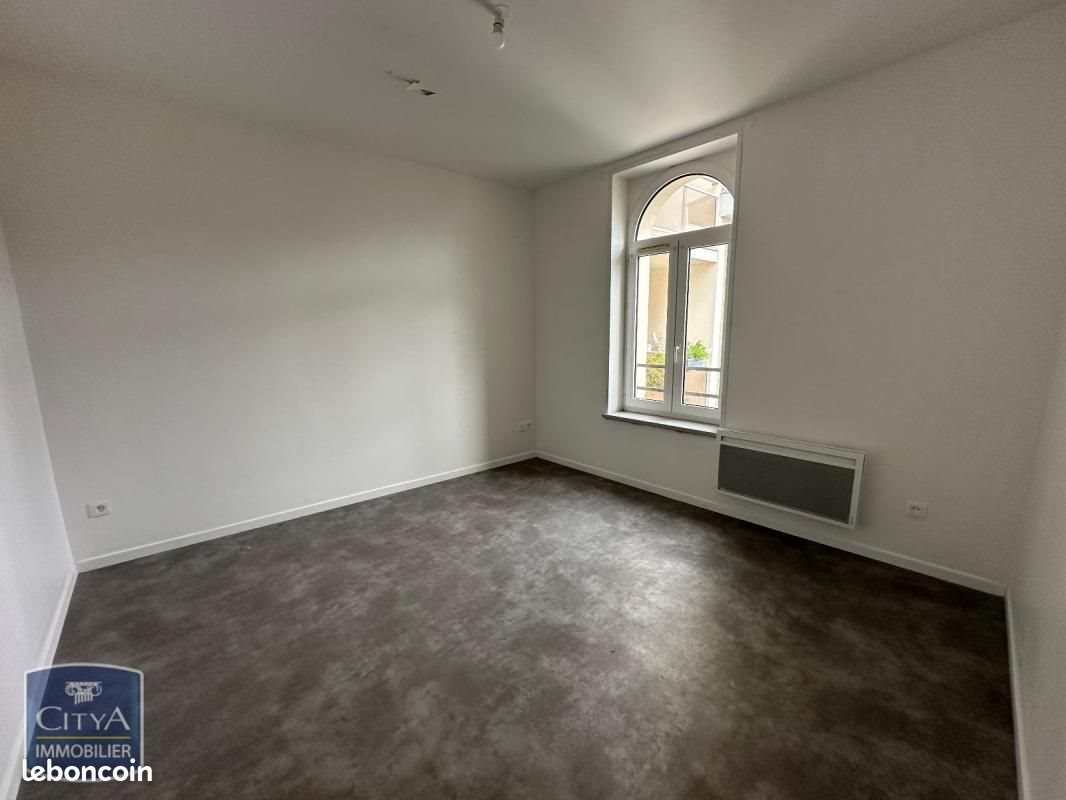 Appartement à louer, 45m², Cambrai