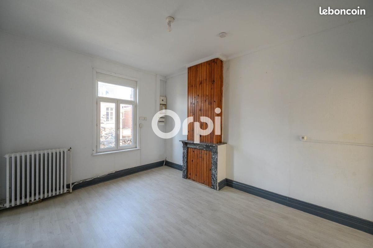 Appartement à vendre, 215m², Avesnes-sur-Helpe