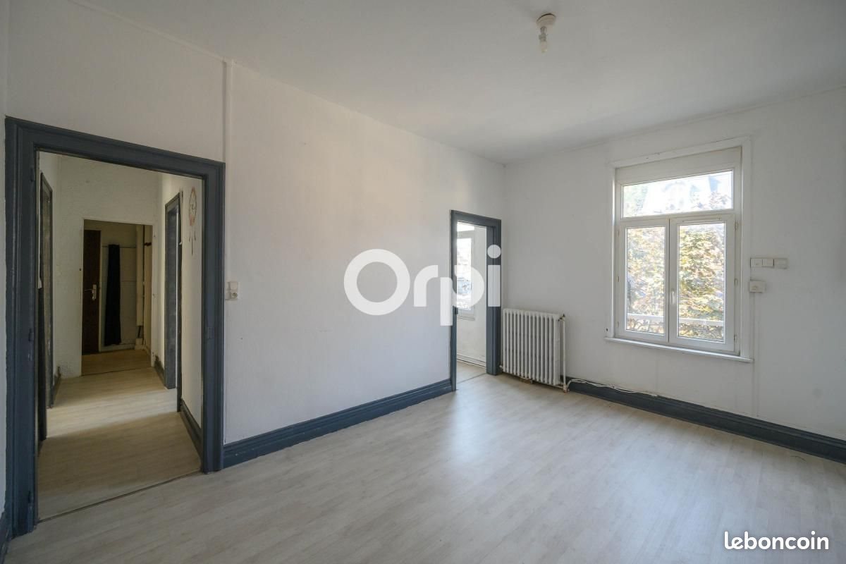 Appartement à vendre, 215m², Avesnes-sur-Helpe
