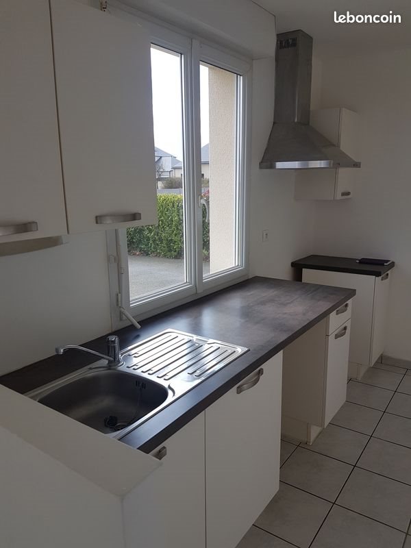 Maison à louer, 101m², Trémuson