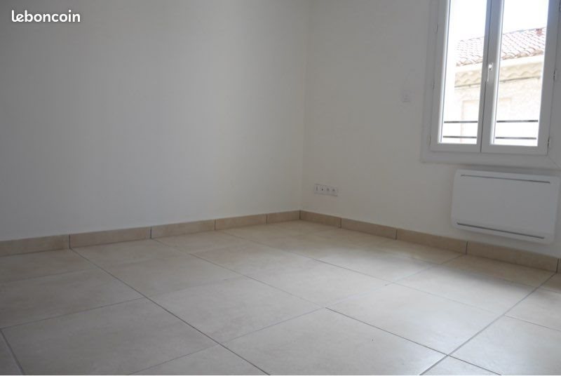Appartement à louer, 15m², Lézignan-Corbières