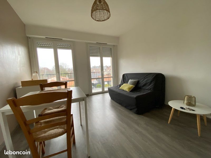 Appartement à louer, 23m², Cholet