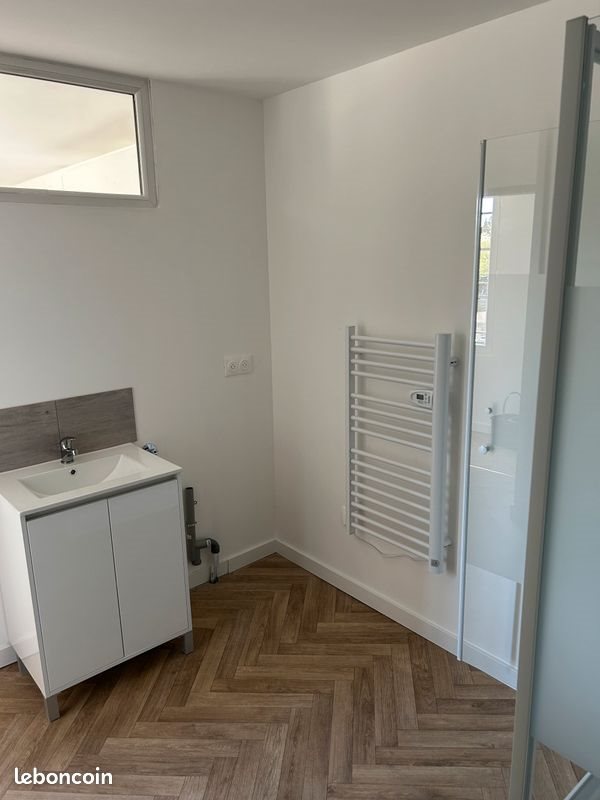Appartement à louer, 56m², Braine