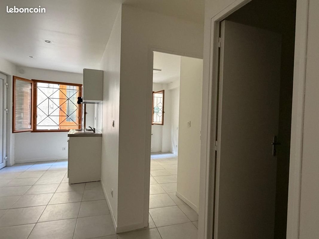 Appartement à louer, 39m², Sommières