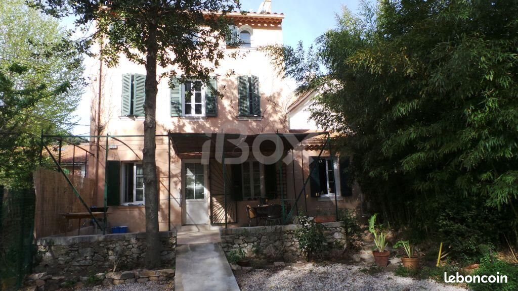 Appartement à louer, 42m², Le Revest-les-Eaux