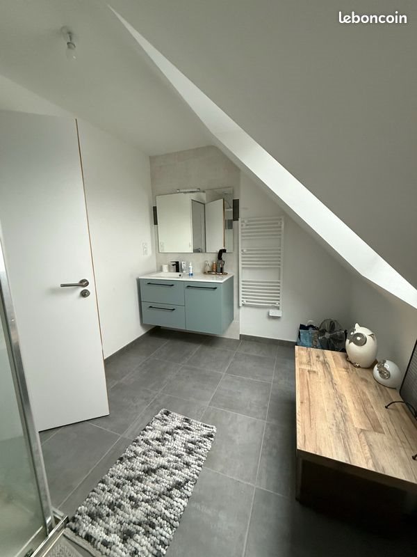 Maison à louer, 95m², Ploemel