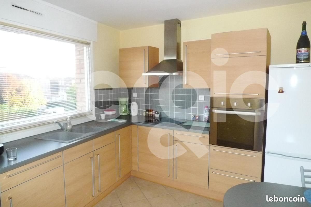 Appartement à louer, 60m², Lille