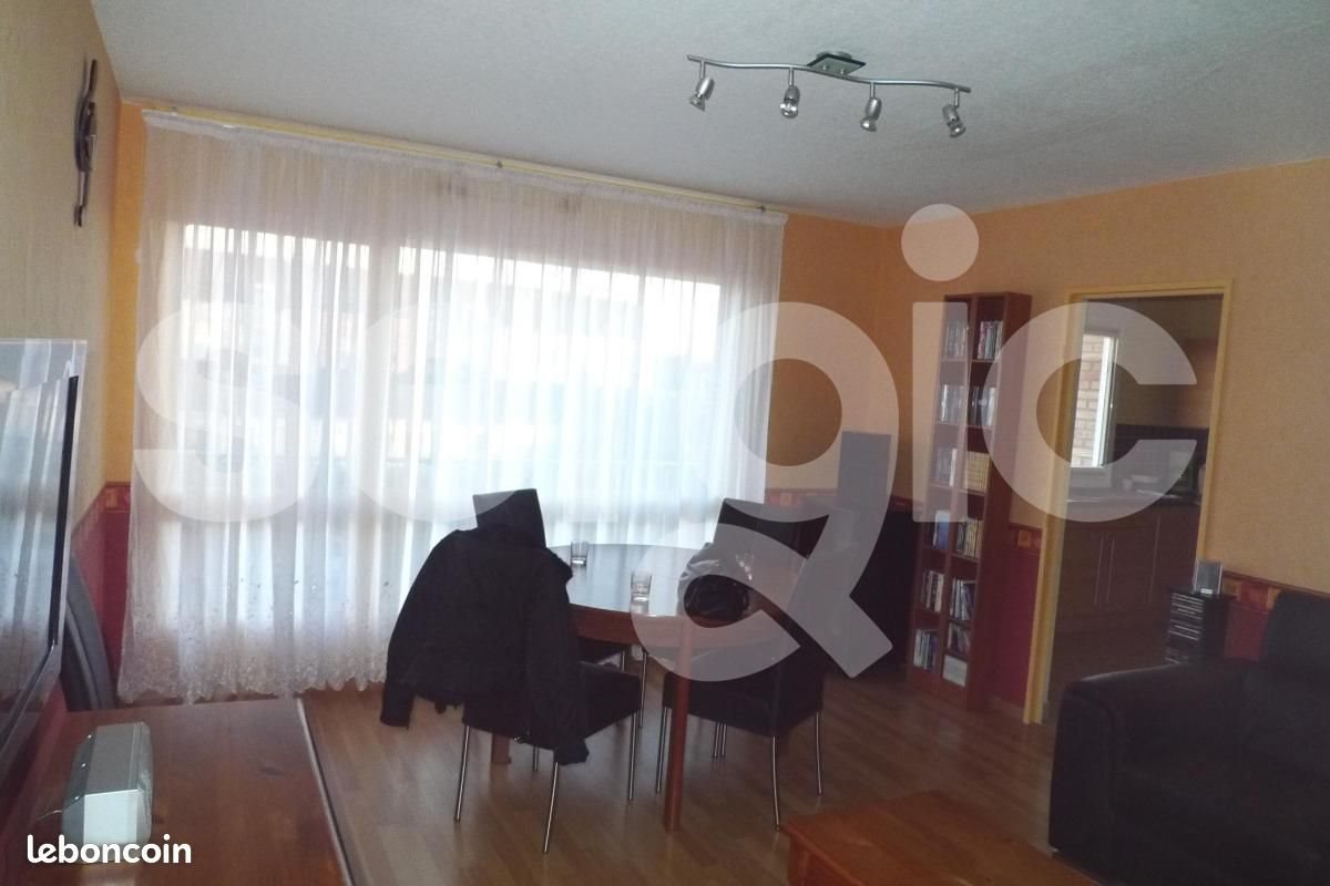 Appartement à louer, 60m², Lille