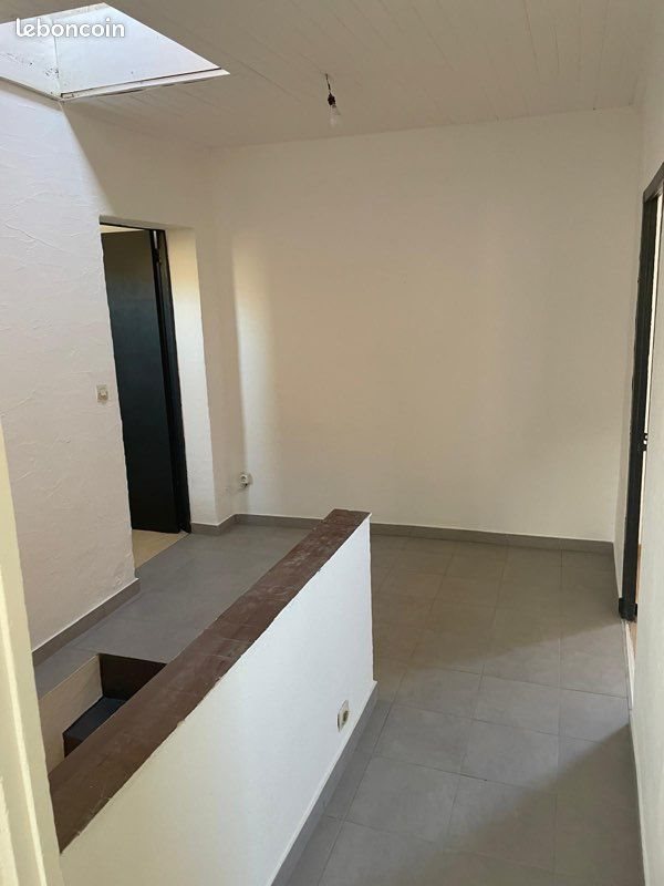 Appartement à louer, 43m², Saint-Gilles