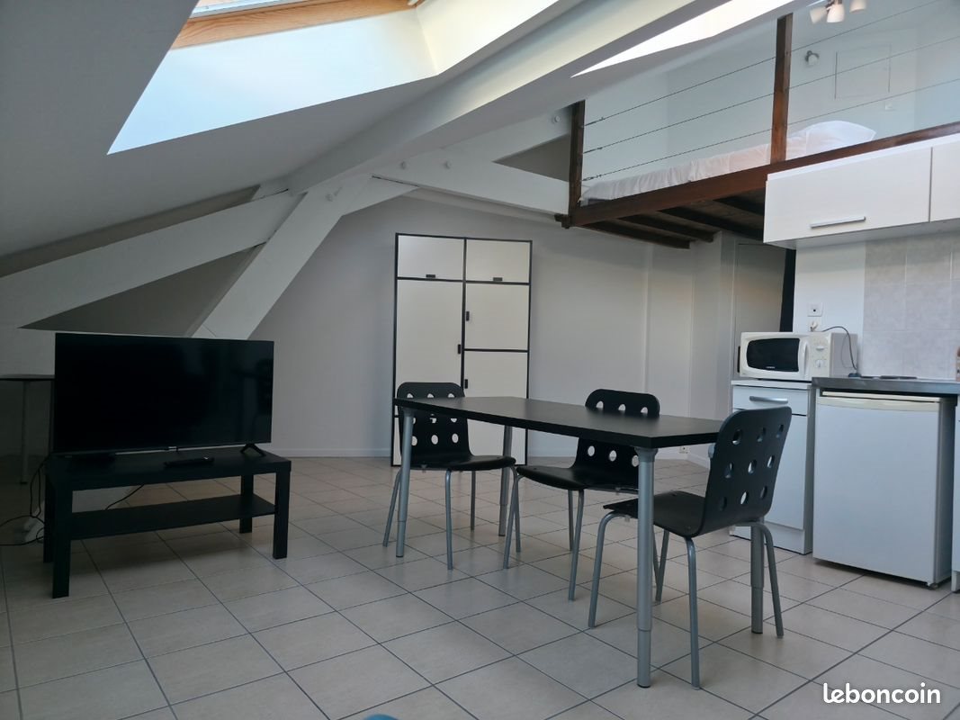 Appartement à louer, 27m², Annonay