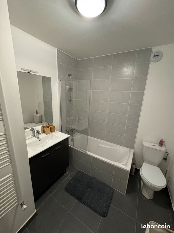 Appartement à louer, 30m², Gex