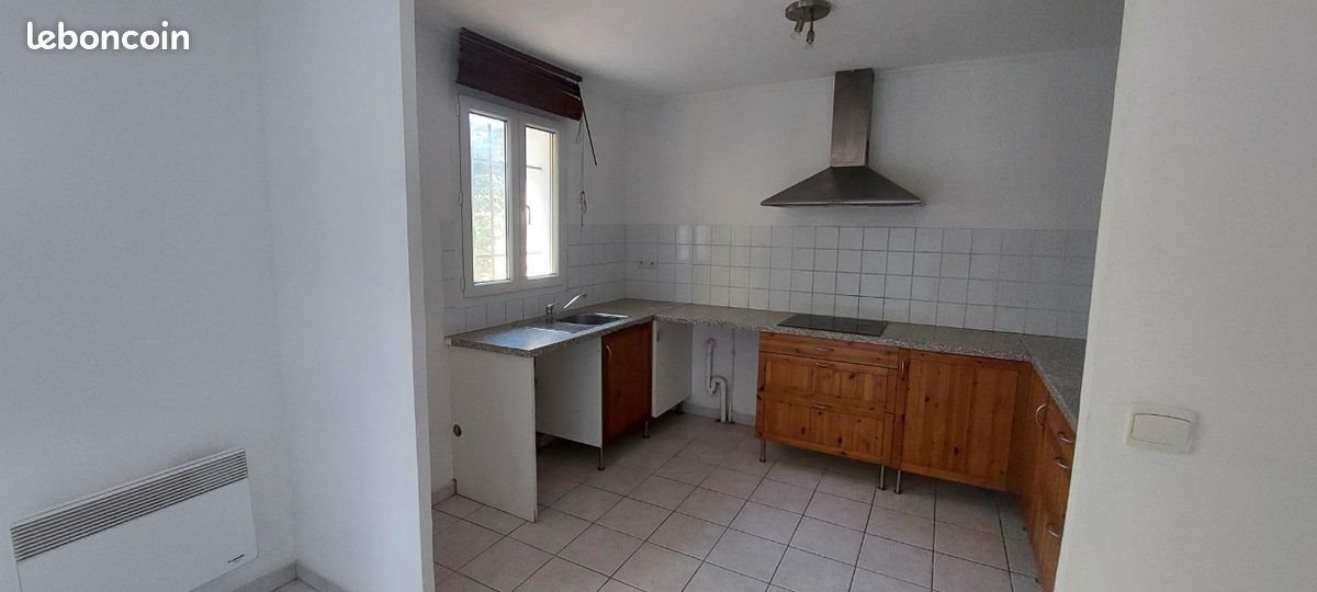Maison à louer, 90m², Draguignan