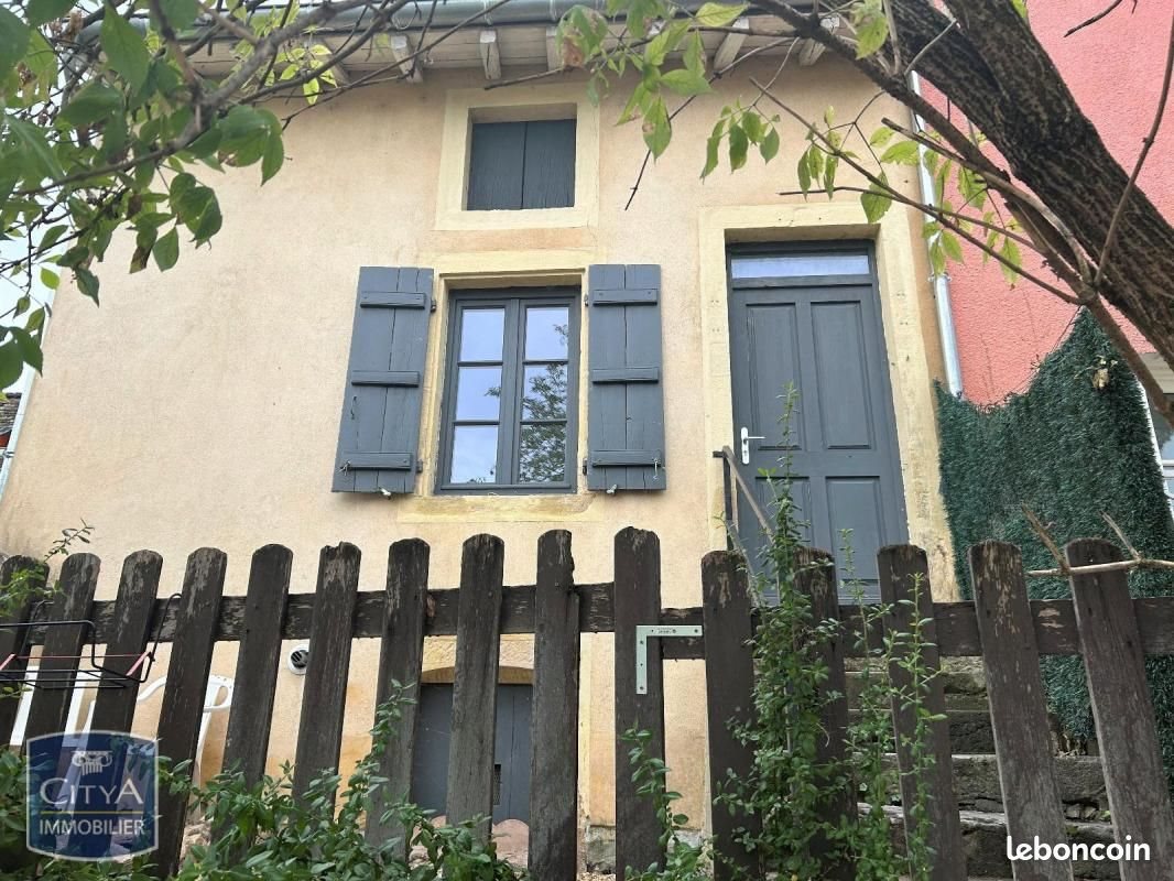 Maison à louer, 75m², Tournus