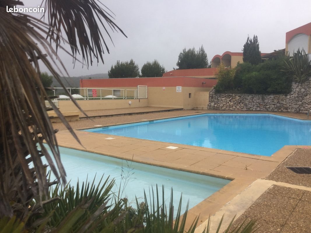 Appartement à louer, 30m², Cassis