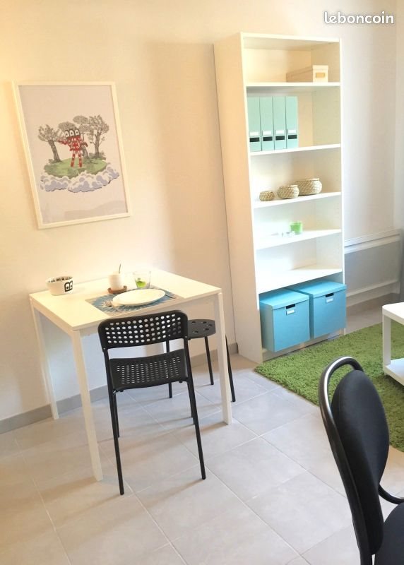 Appartement à louer, 19m², Marseille 9ème