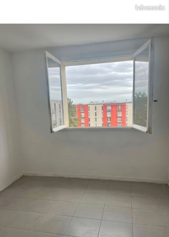 Appartement à louer, 58m², Noyon