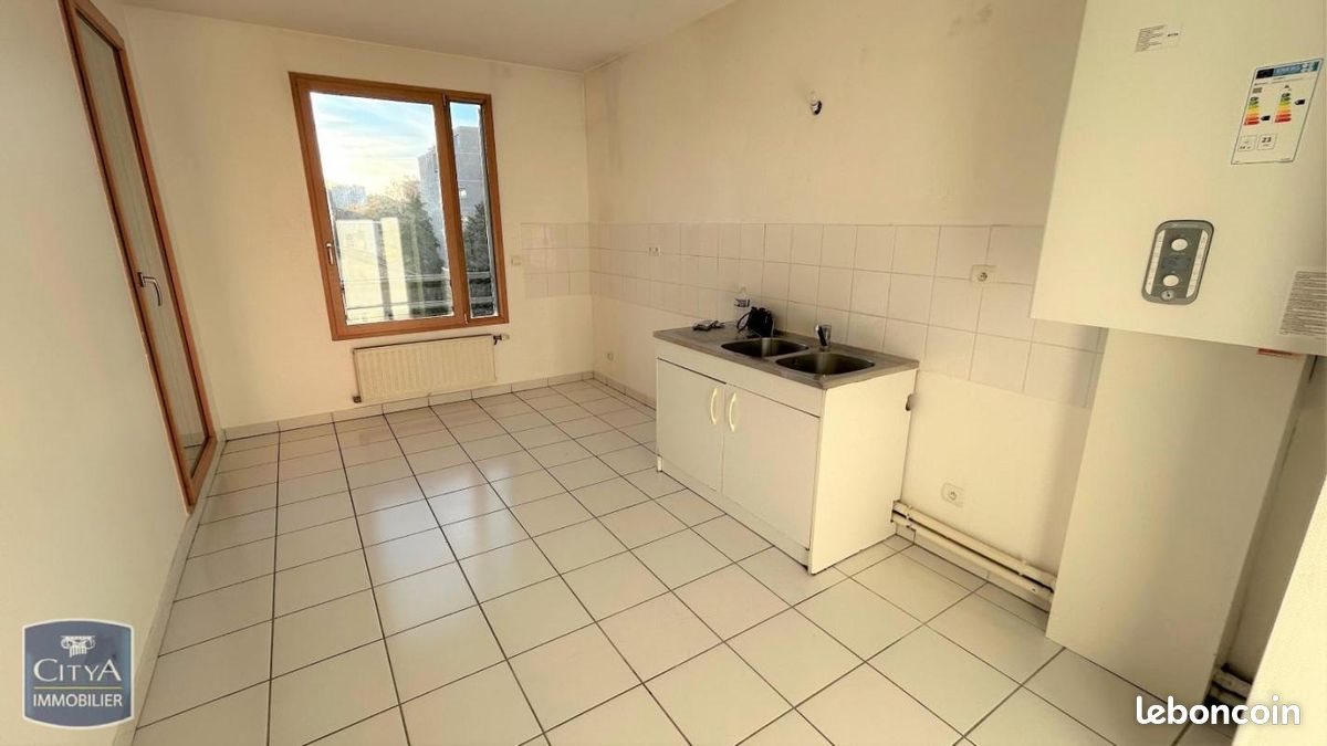 Appartement à louer, 128m², Lyon 1er