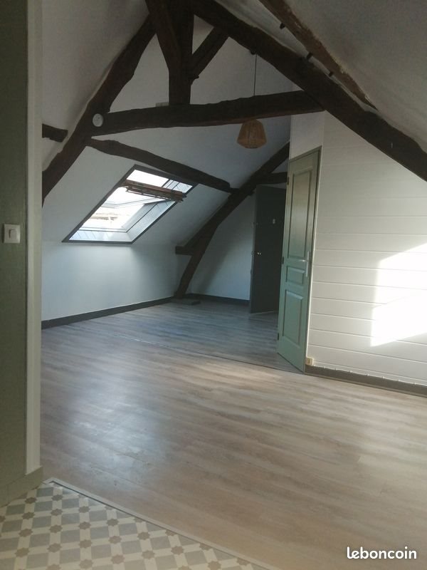 Appartement à louer, 42m², Attichy