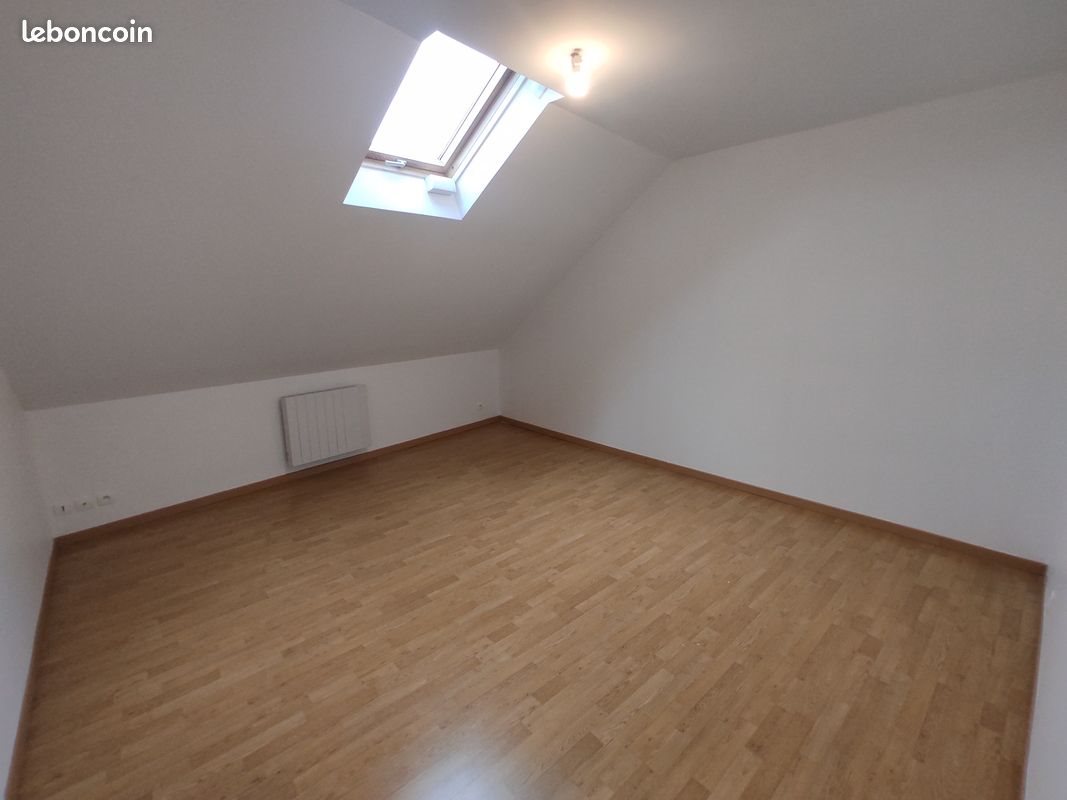 Appartement à louer, 98m², Saint-Martin-d'Auxigny