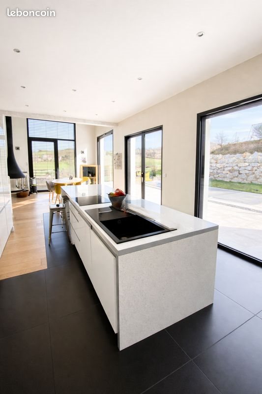 Maison à vendre, 136m², Saint-Genest-Lerpt