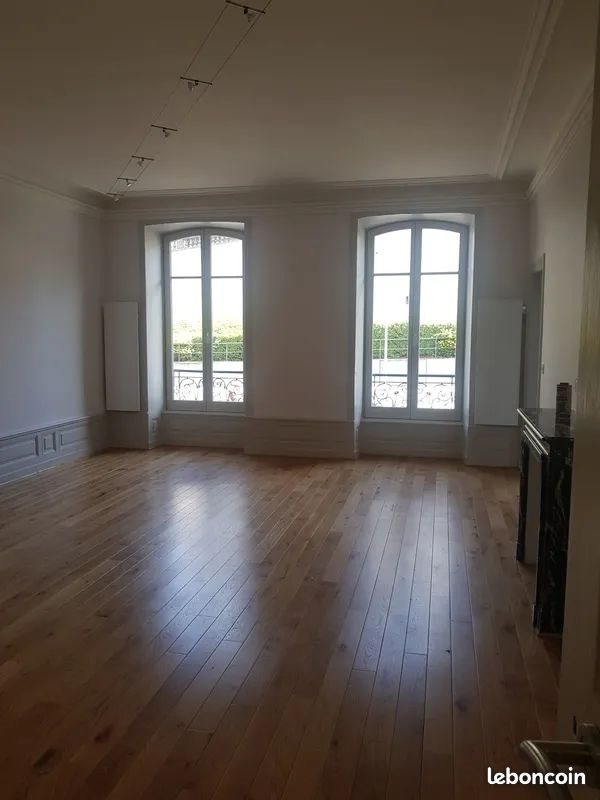 Appartement à louer, 168m², Clermont-Ferrand