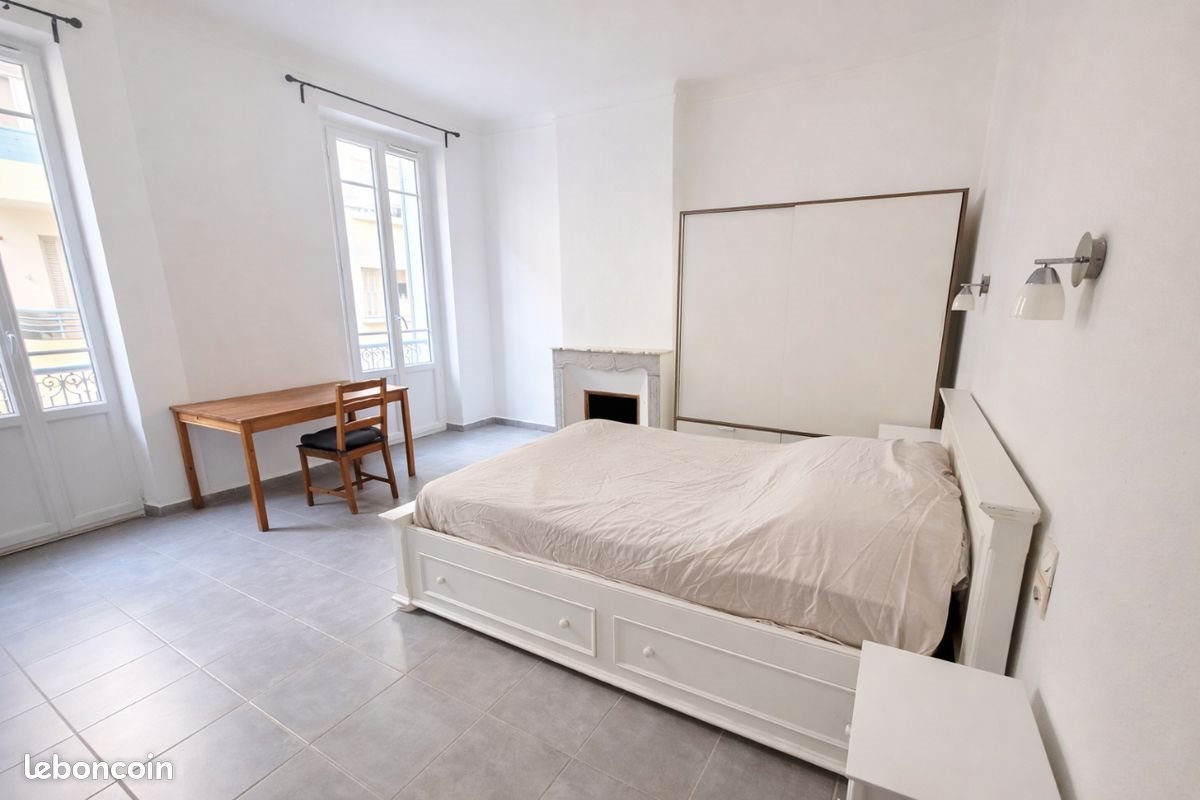 Appartement à louer, 45m², Toulon