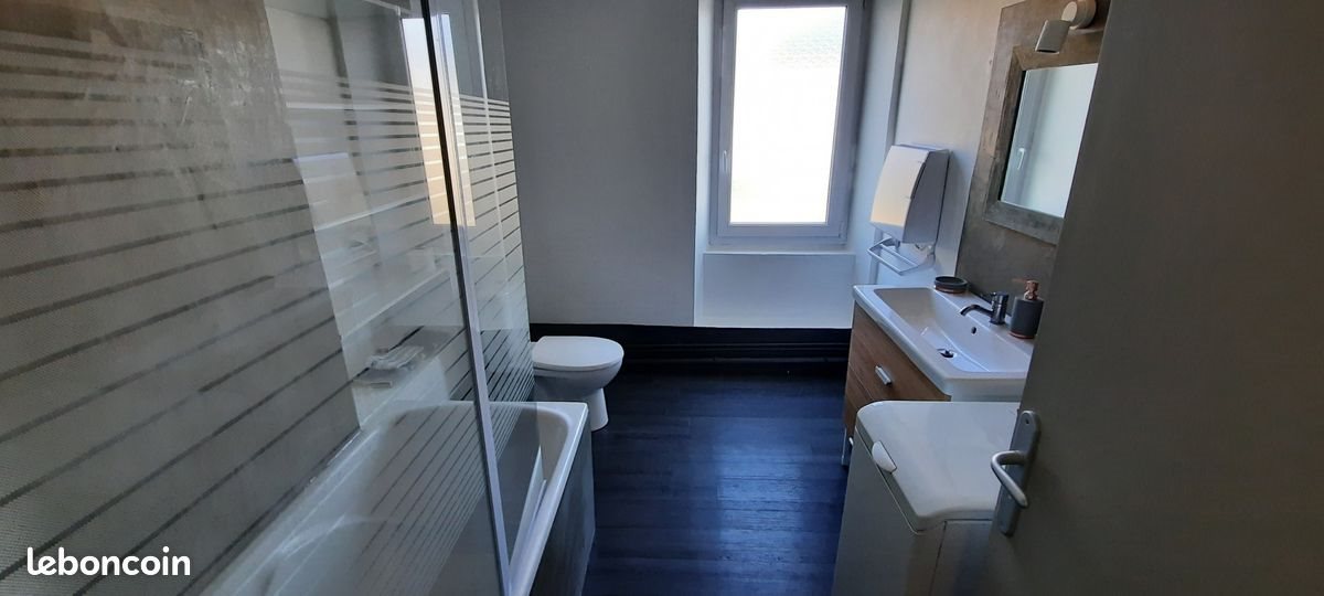 Appartement à louer, 70m², Saint-Jean-d'Arvey