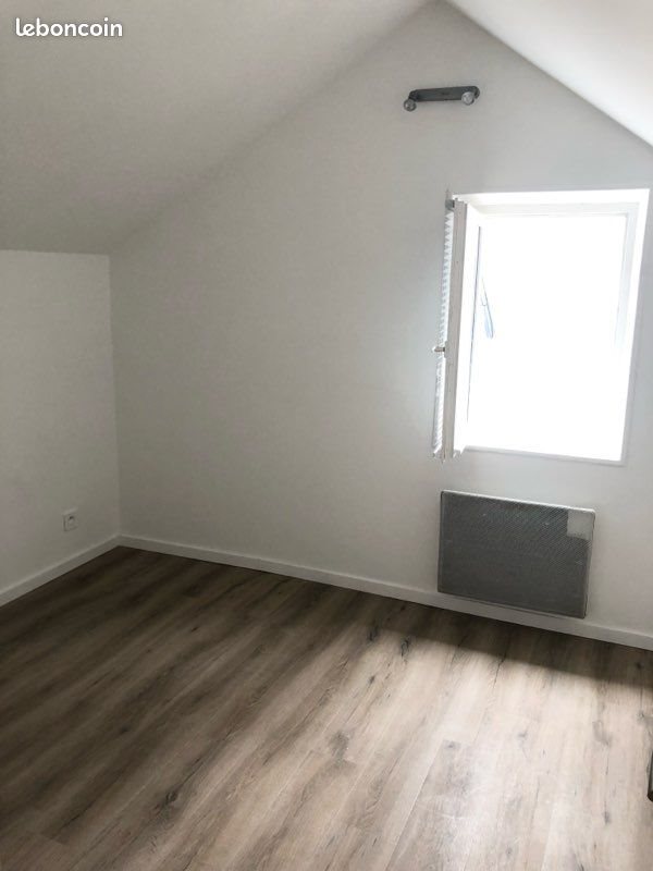 Appartement à louer, 40m², Saint-Jean-de-Linières