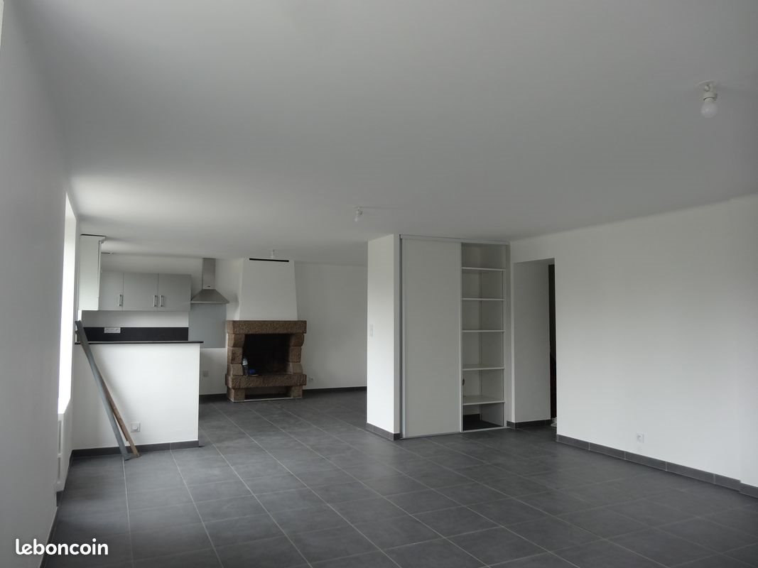 Maison à louer, 135m², Saint-Rémy-du-Plain
