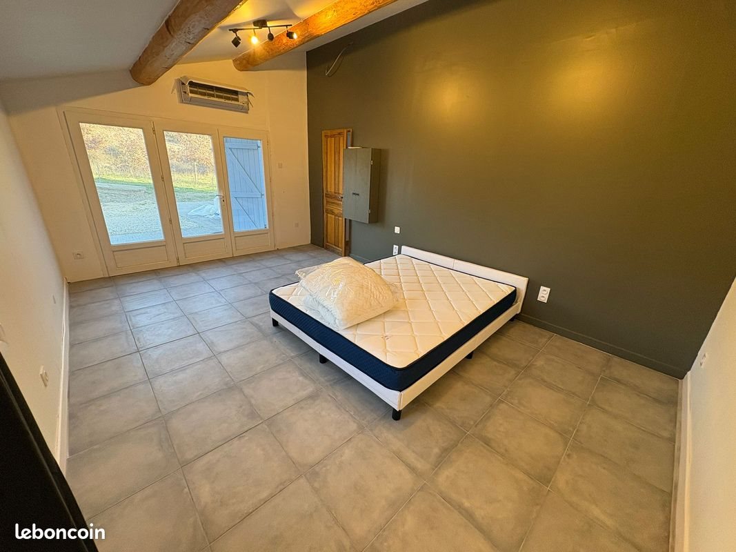 Maison à louer, 52m², Viens