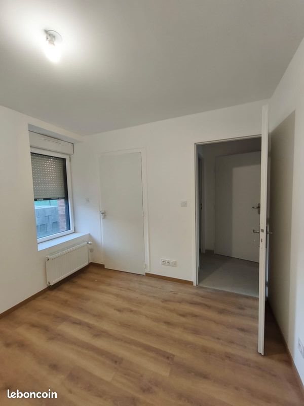 Maison à louer, 100m², Issé