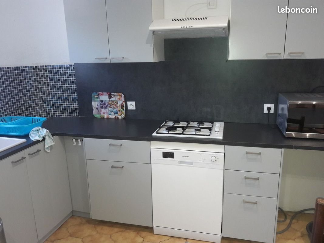 Appartement à louer, 55m², Avène