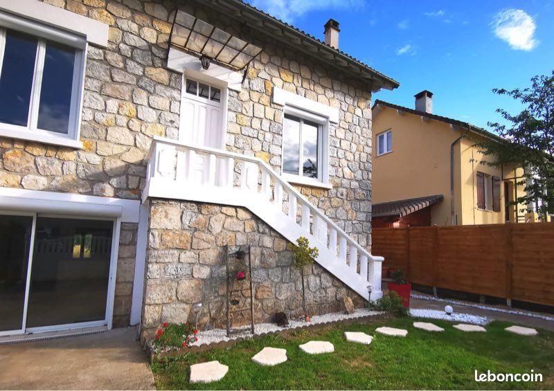 Maison à louer, 170m², Terrasson-Lavilledieu