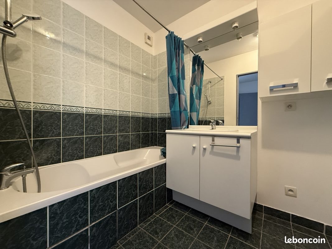 Appartement à louer, 57m², Rillieux-la-Pape