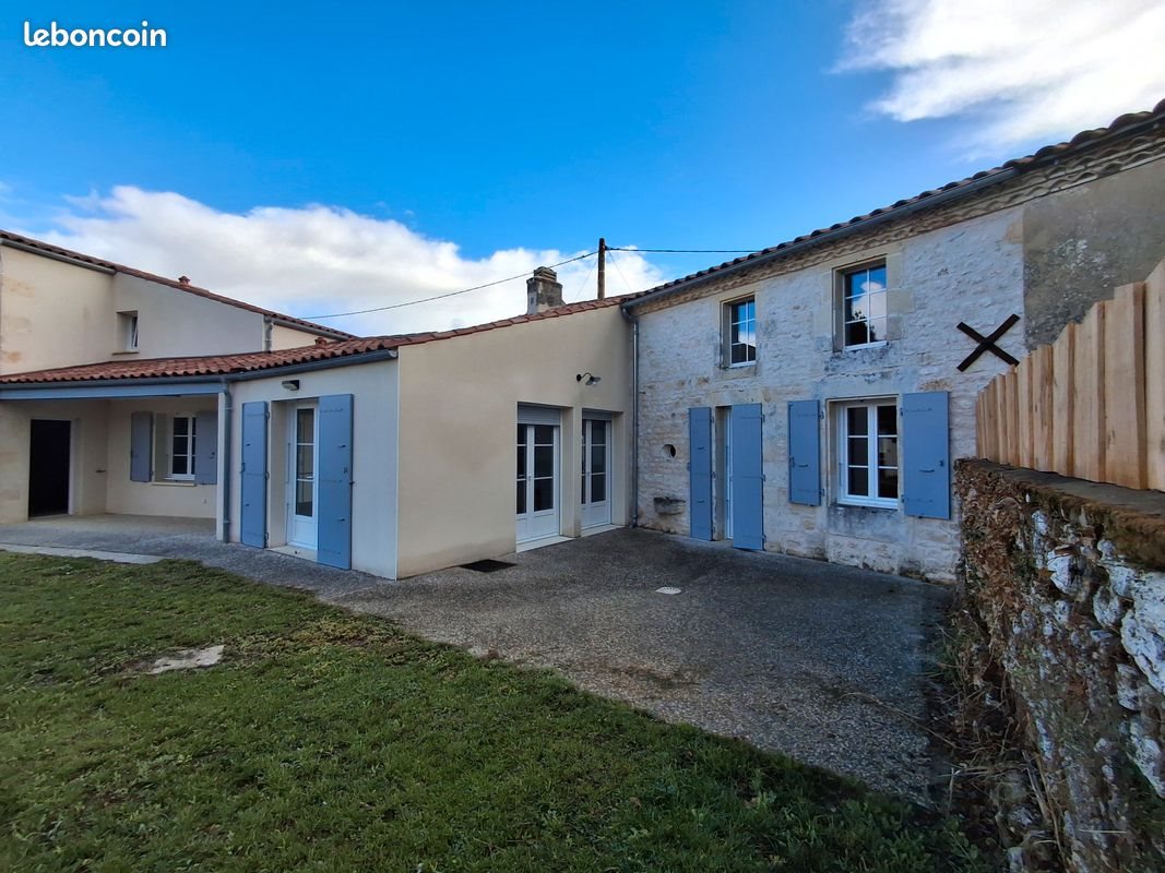 Maison à louer, 160m², Archingeay