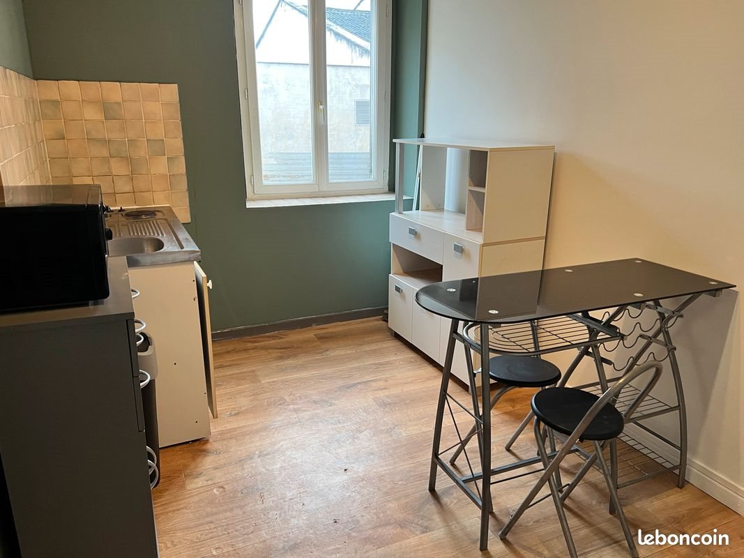 Appartement à louer, 25m², Reims