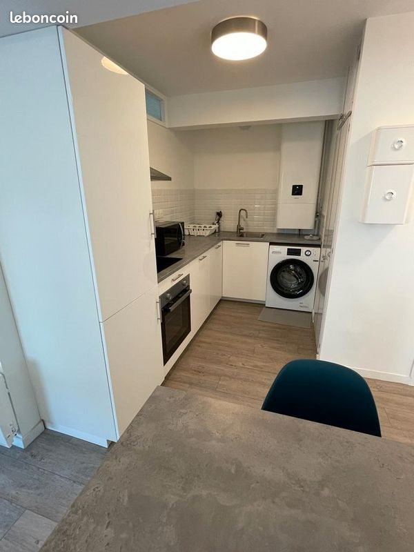 Appartement à louer, 38m², Marseille 5ème