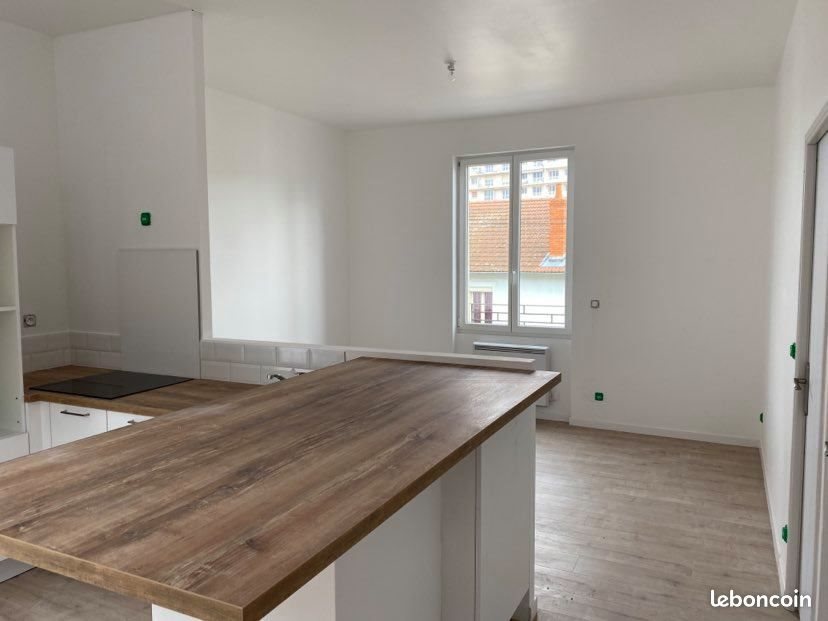 Appartement à louer, 55m², Roanne