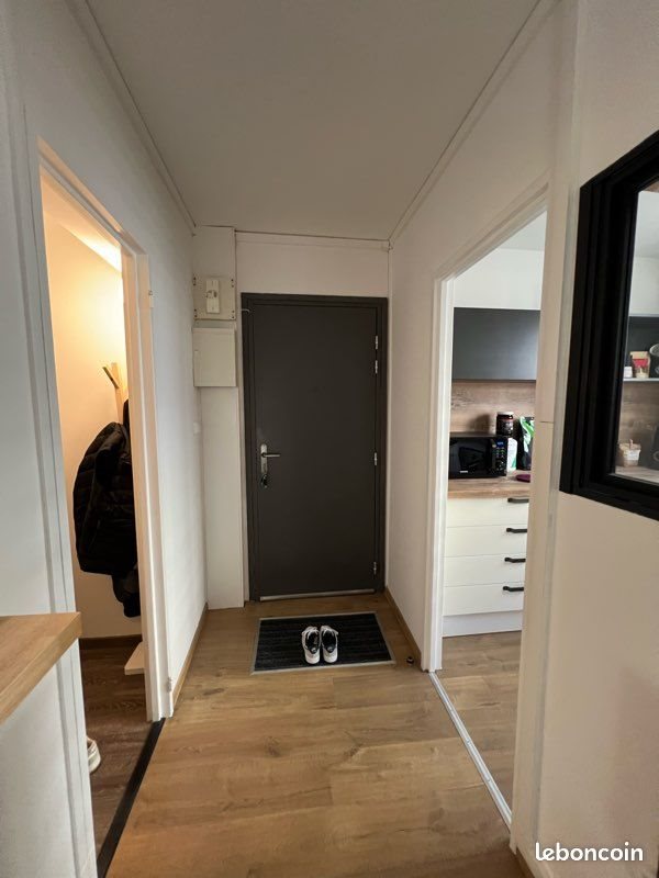 Appartement à vendre, 66m², Saint-Max