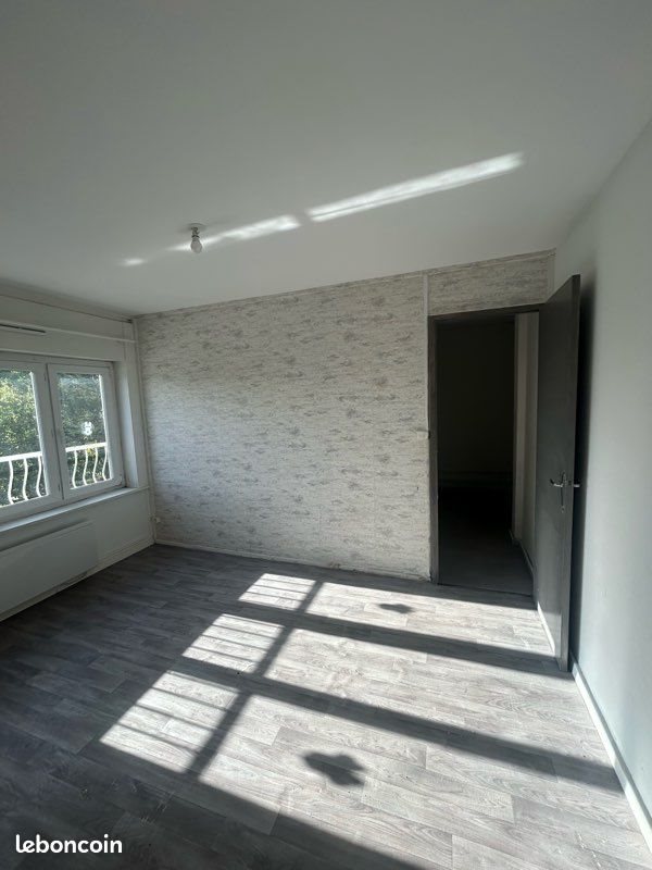 Appartement à louer, 52m², Quiévrechain