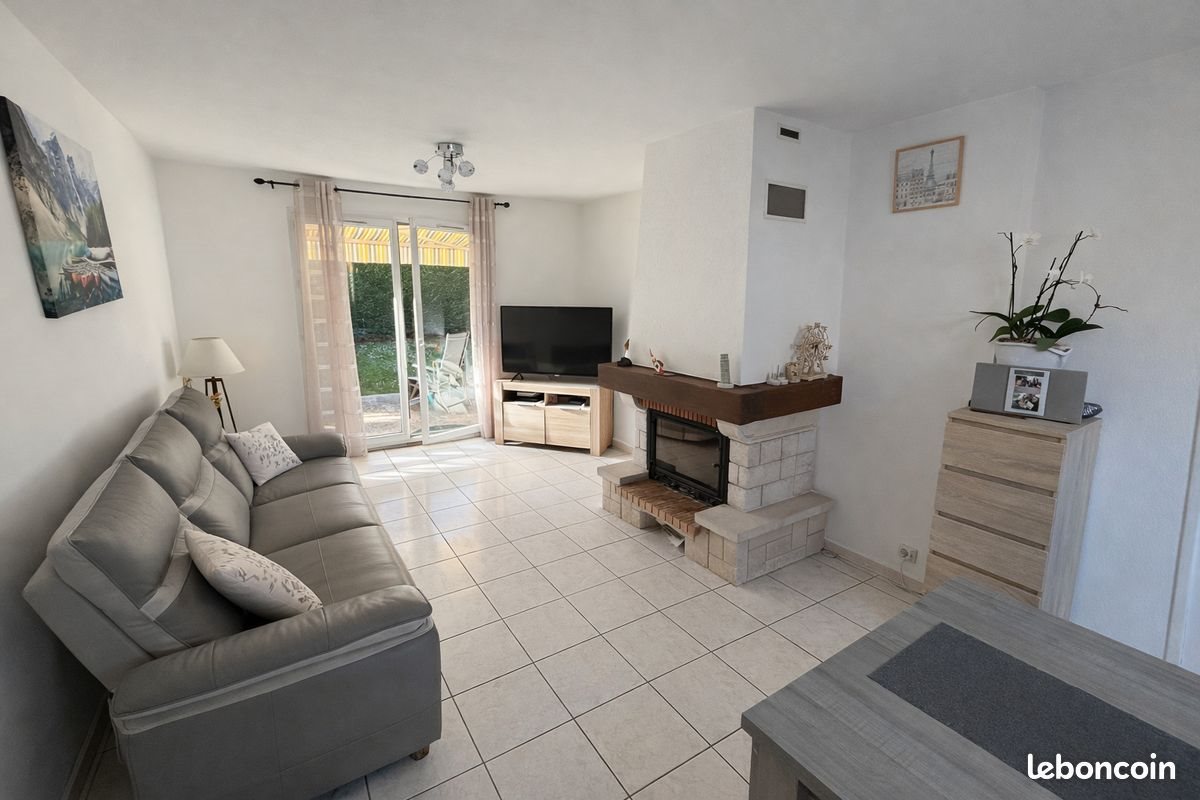 Maison à vendre, 83m², Ville-la-Grand