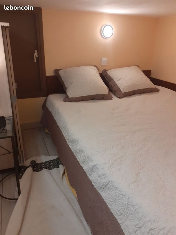 Appartement à louer, 22m², Aramon